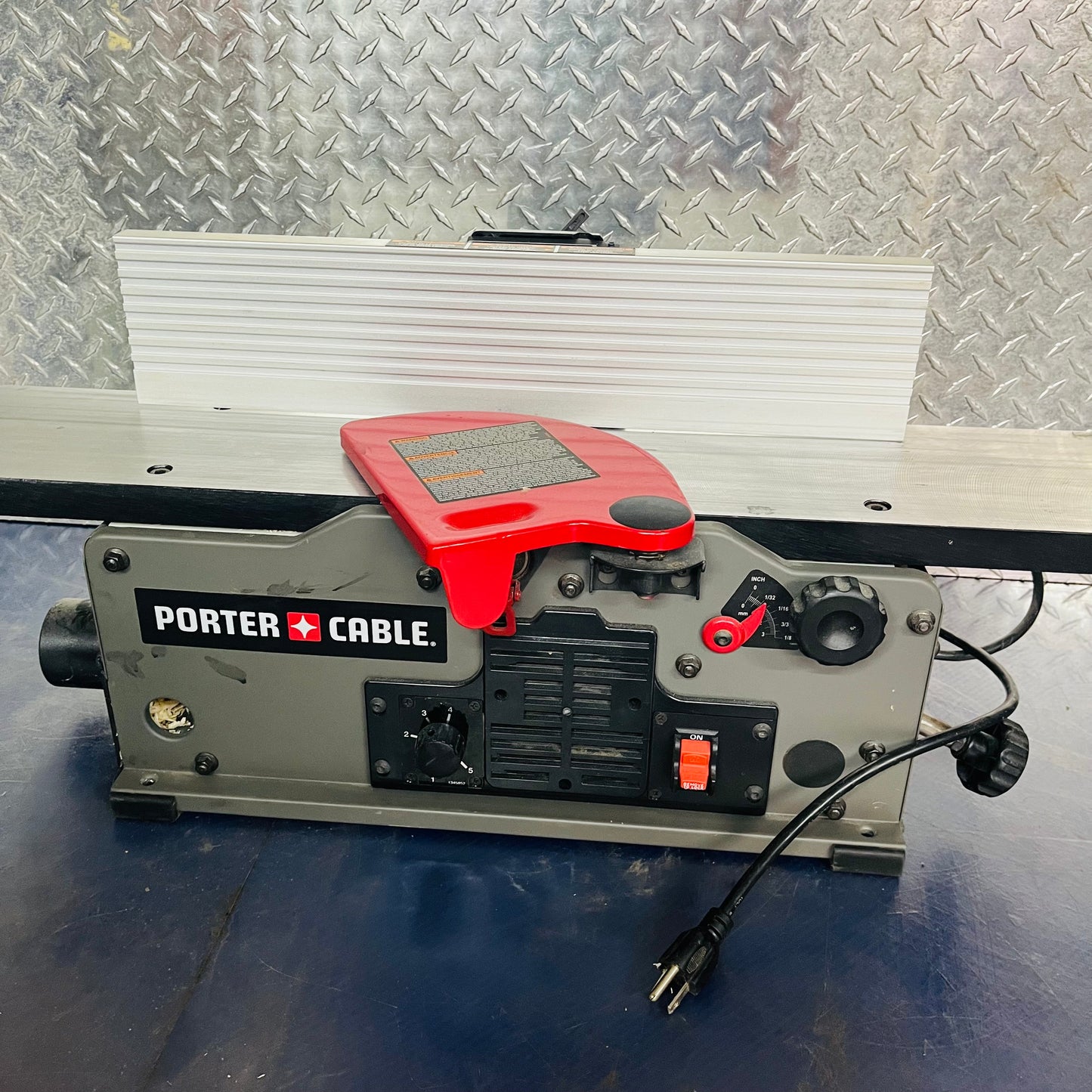 Porter-Cable PC160JT 6-In Variable Speed Bench Jointer – Precision Woodworking Tool