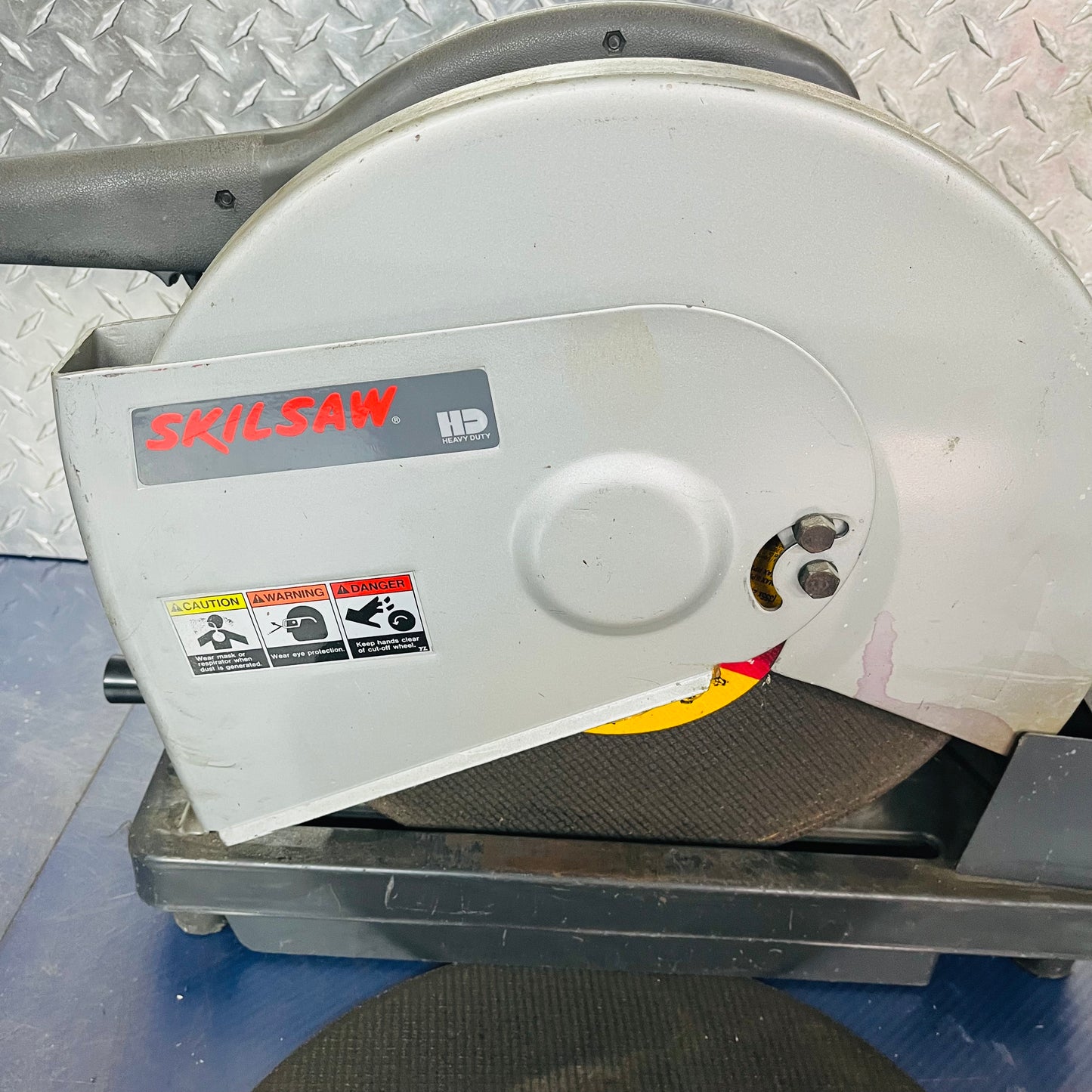 Skil HD3824 14" Chop Saw with Extra Blade – Precision Metal Cutting for Professionals