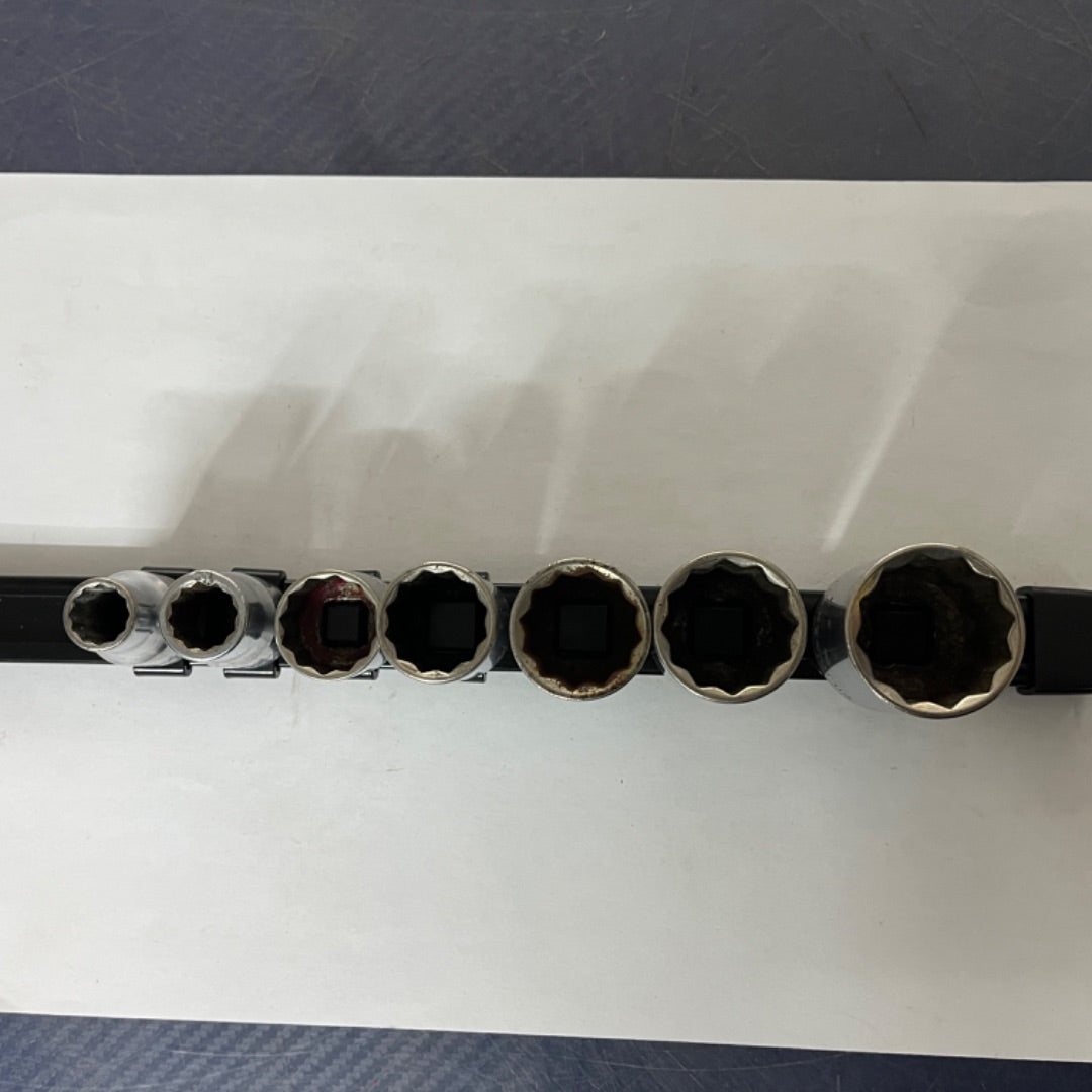 7 Vintage Craftsman Sockets
