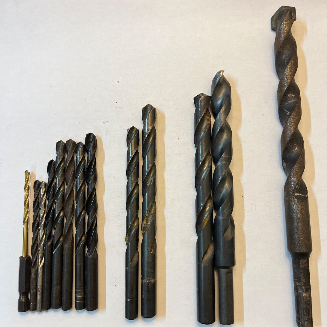 13-Piece Drill Bit Assortment – Mixed Sizes for Wood, Metal & Plastic