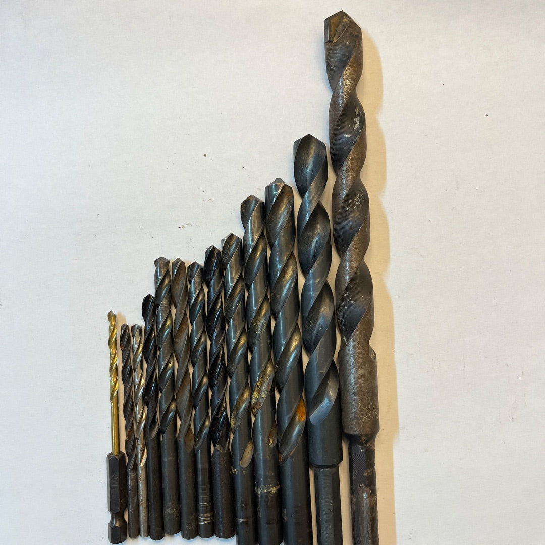 13-Piece Drill Bit Assortment – Mixed Sizes for Wood, Metal & Plastic