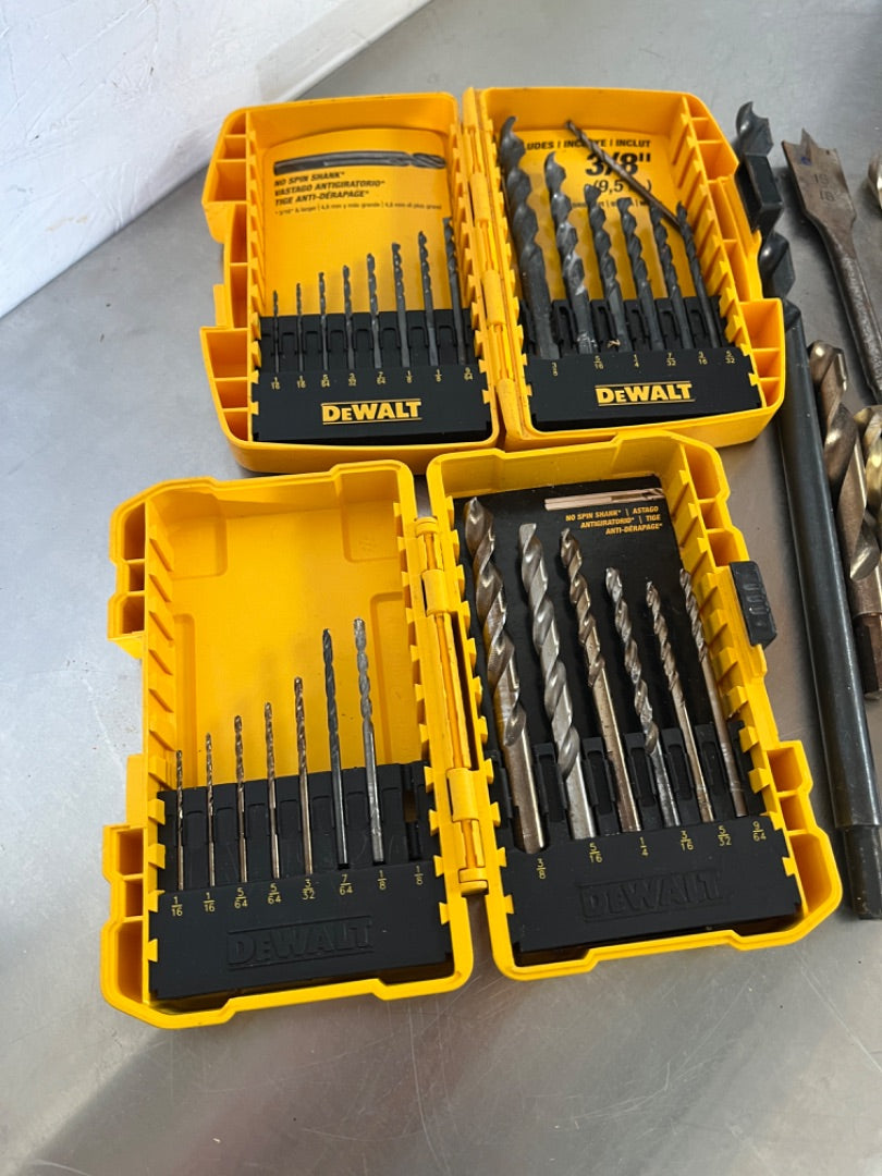Assorted 35-Piece Drill Bit Set – DeWalt & Miscellaneous Brands