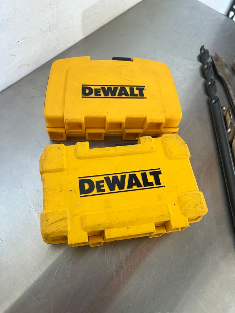 Assorted 35-Piece Drill Bit Set – DeWalt & Miscellaneous Brands