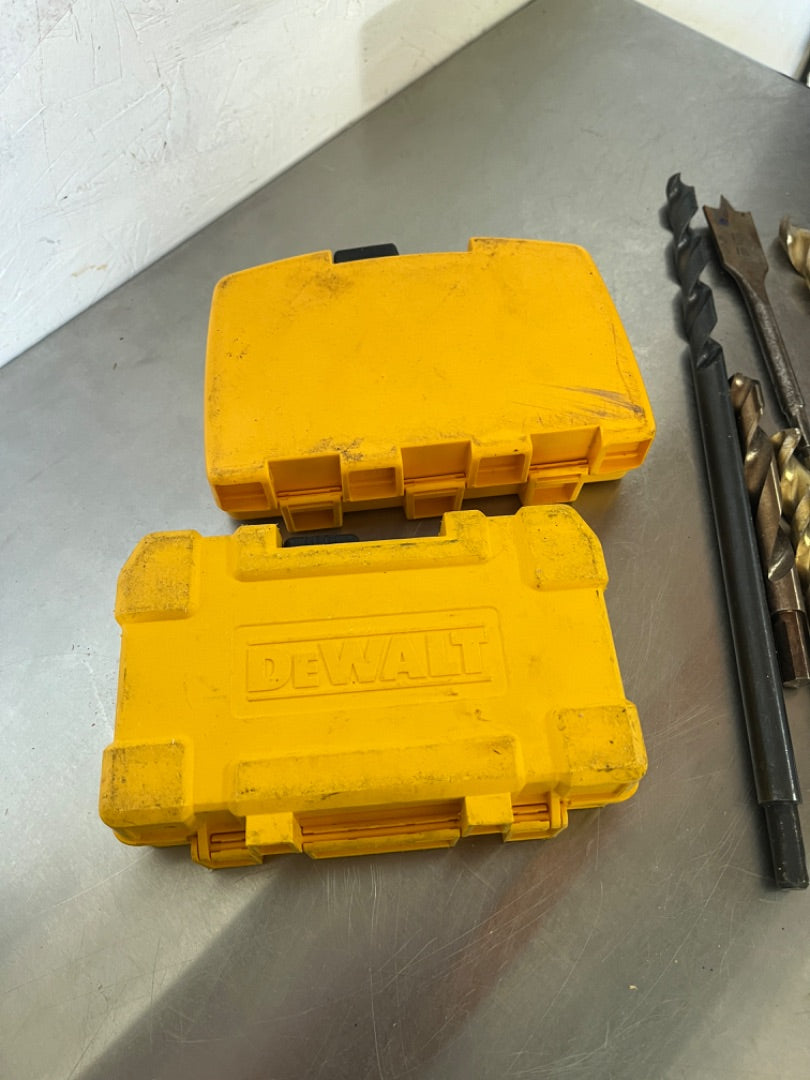 Assorted 35-Piece Drill Bit Set – DeWalt & Miscellaneous Brands
