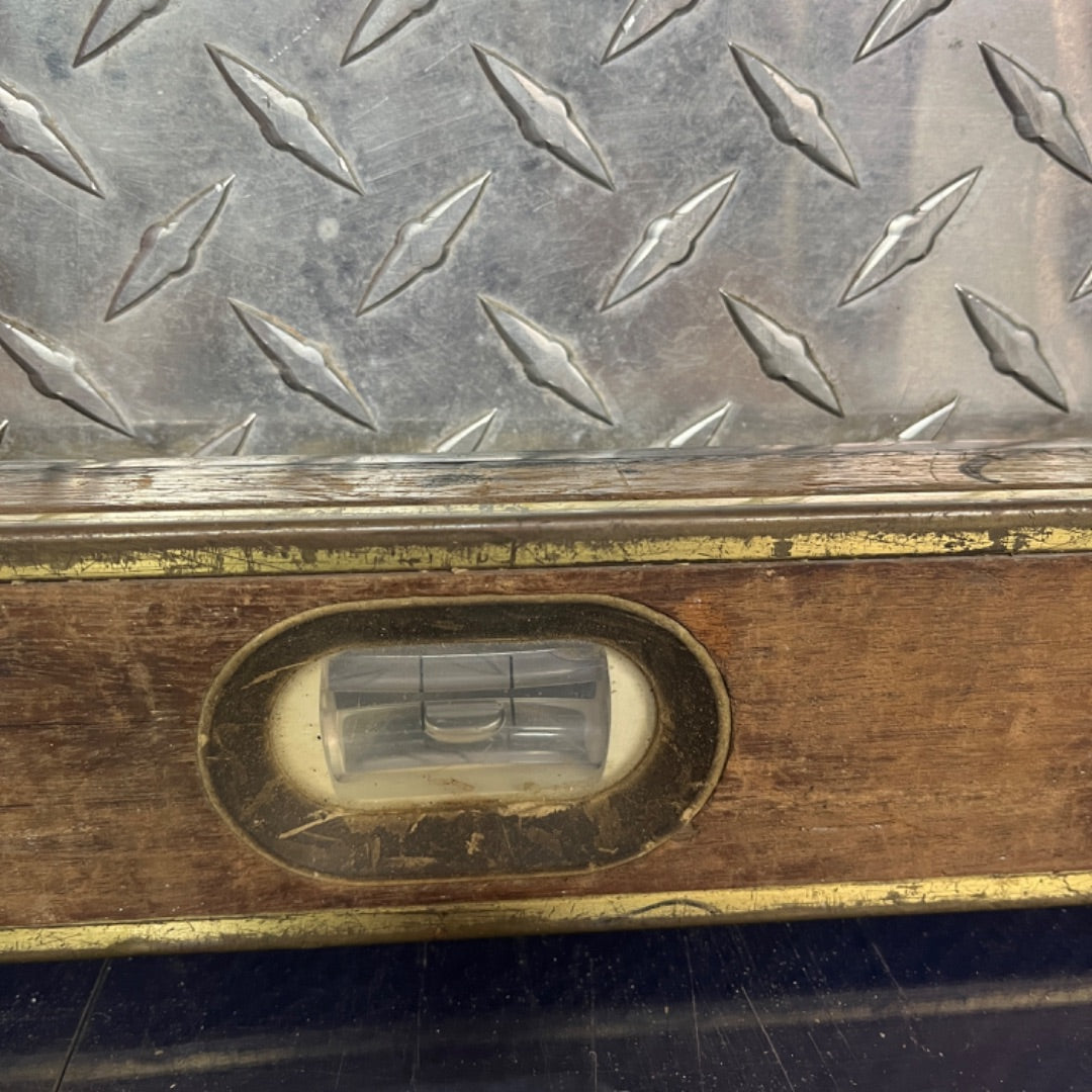 Vintage Stanley 48" Wood & Brass Spirit Level – Classic Carpenter's Tool