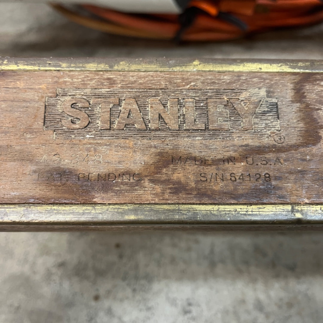 Vintage Stanley 48" Wood & Brass Spirit Level – Classic Carpenter's Tool