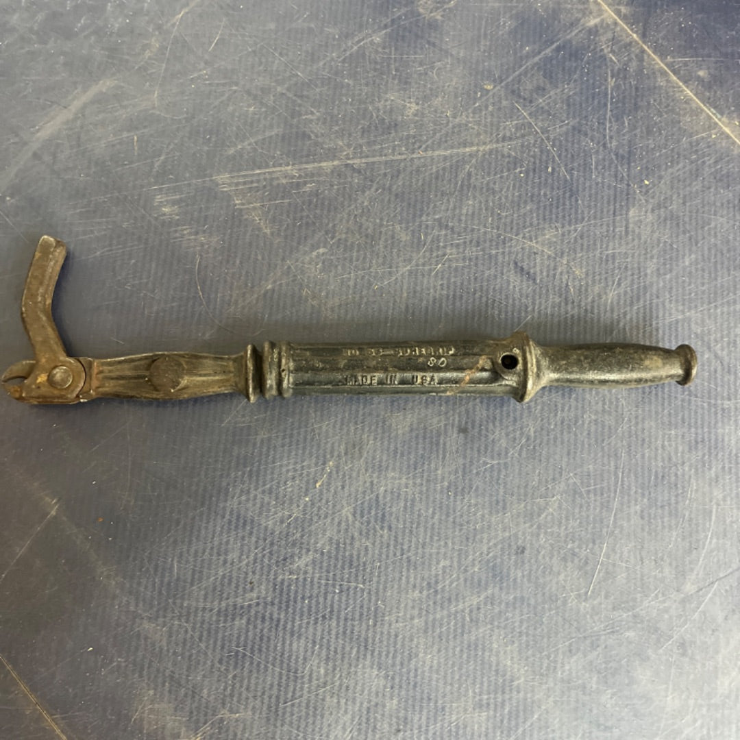 Suregrip Vintage Cast Iron Nail Puller – Made in USA Heavy-Duty Nail Remover Tool