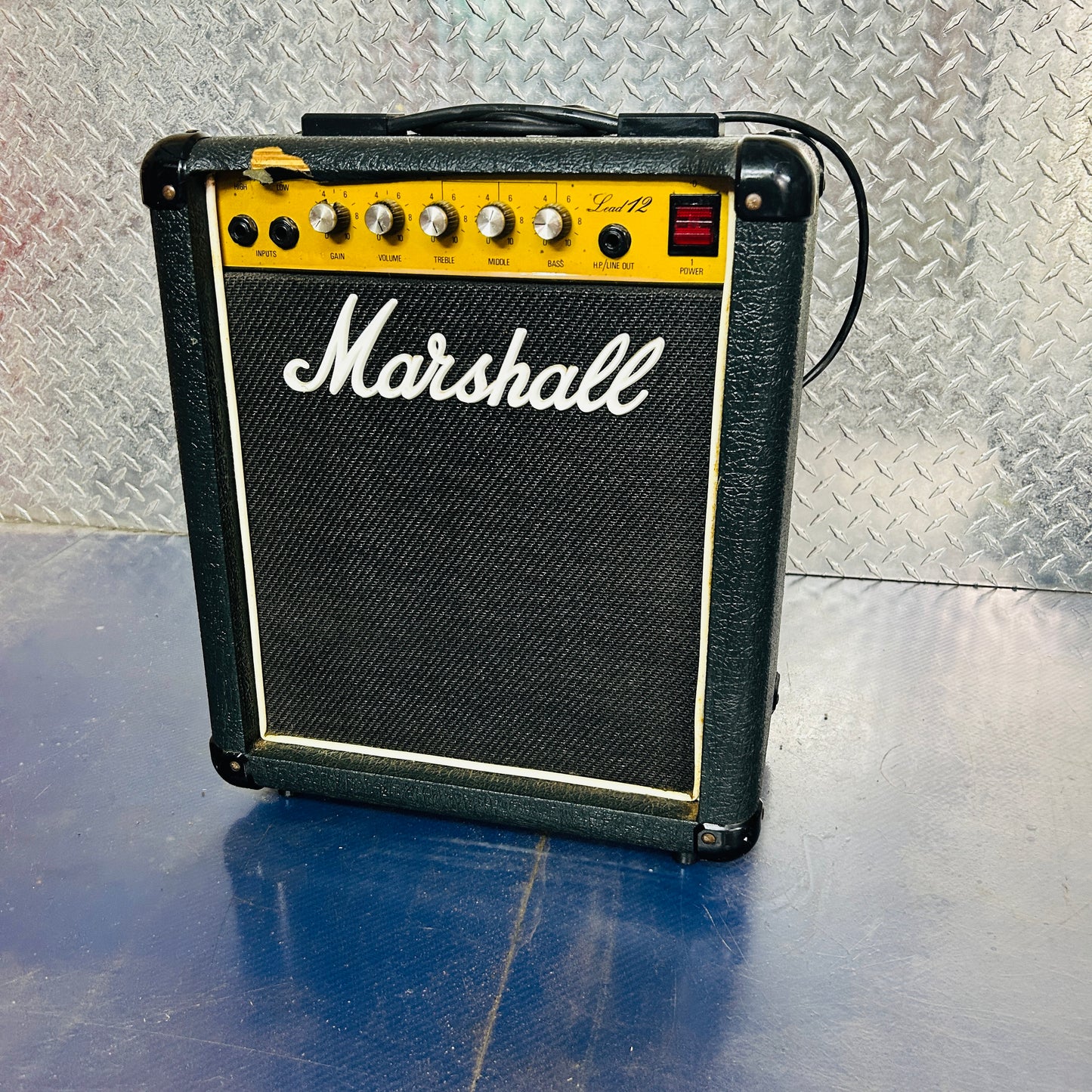 Marshall Lead 12 (Model 5005) Combo Amp – Iconic Plexi Tone in a Compact Package