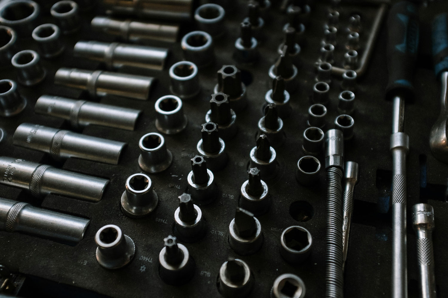 Socket Sets & Extensions - Metric and Standard
