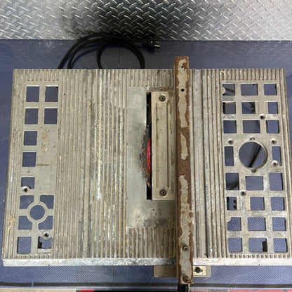 Makita 2708 Table Saw
