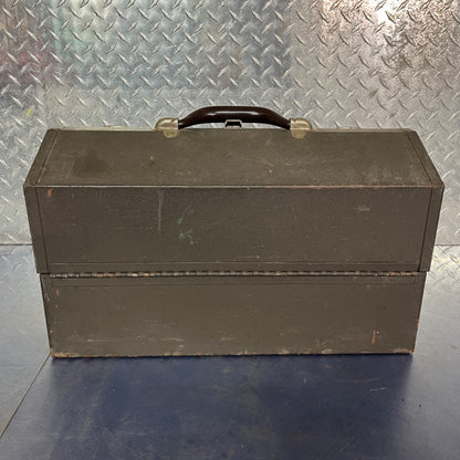 Kennedy Cantilever Tool Box *Vintage*
