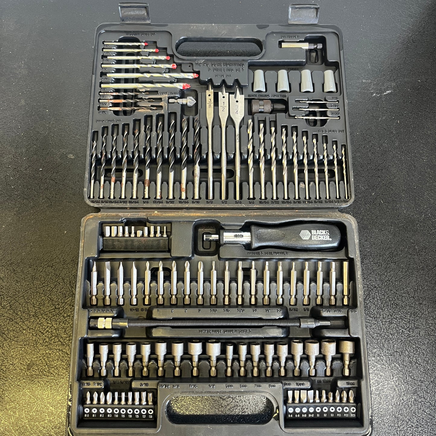 BLACK+DECKER 109-Piece Combination Drill and Screwdriver Bit \£Set