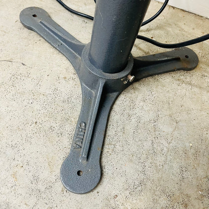 BLACK + DECKER 6″ Bench Grinder (w/ Flex Light and Shield)