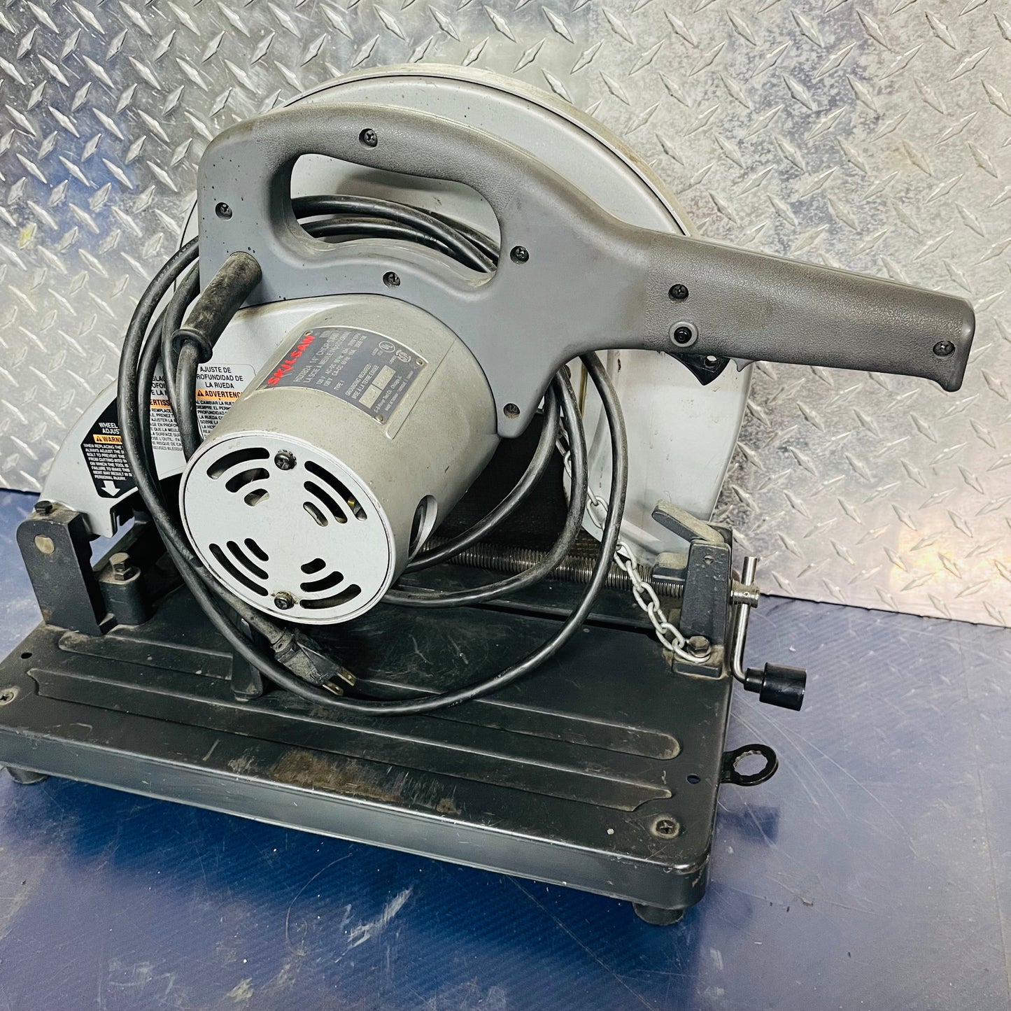 Skil HD3824 14" Chop Saw with Extra Blade – Precision Metal Cutting for Professionals