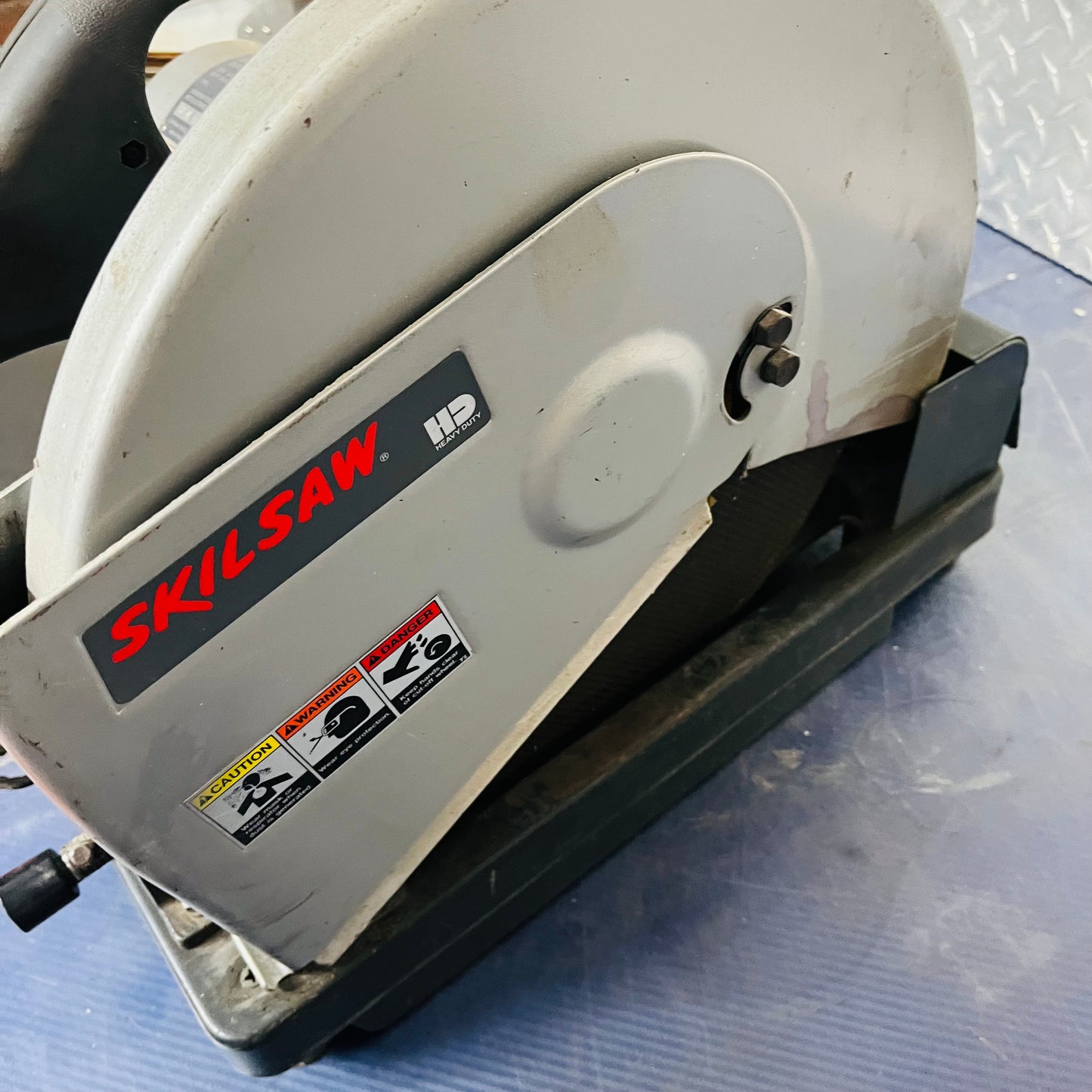 Skil HD3824 14" Chop Saw with Extra Blade – Precision Metal Cutting for Professionals
