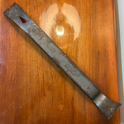 Vintage Craftsman Pry Bar Model 6591 – Classic Durable Hand Tool