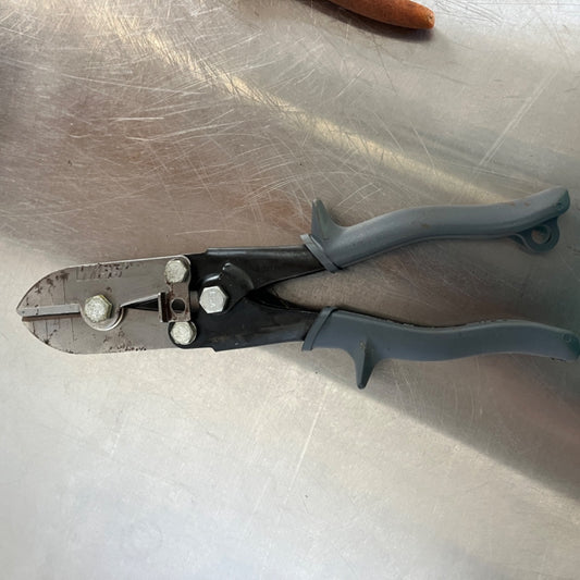 Wiss 5-Blade HVAC Hand Crimper – Heavy-Duty Sheet Metal Tool for Ductwork