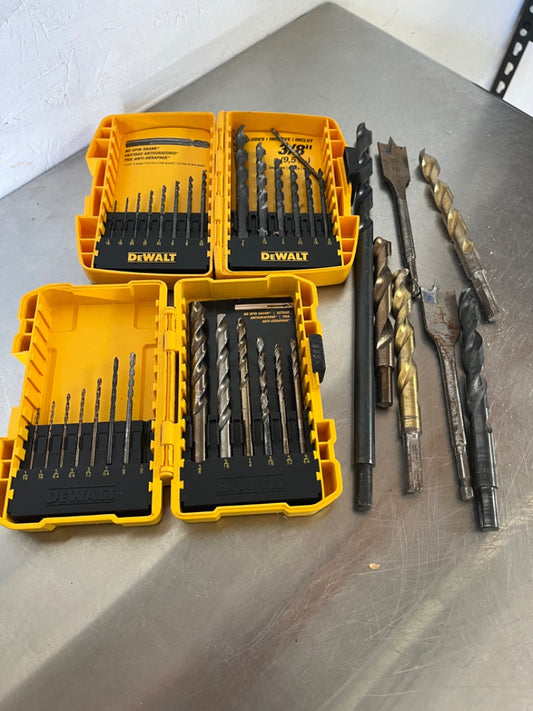 Assorted 35-Piece Drill Bit Set – DeWalt & Miscellaneous Brands