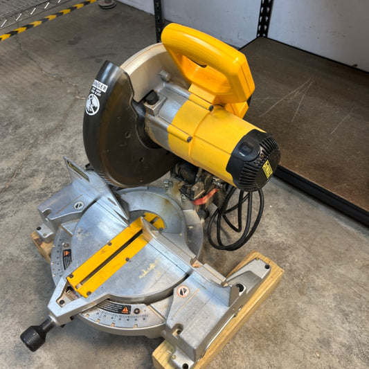 DeWalt DW703 10-Inch Compound Miter Saw – Precision Cutting Power Tool
