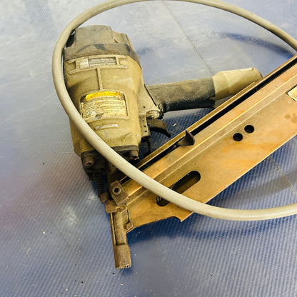 Heavy-Duty Pneumatic Framing Nailer – Used Air-Powered Nail Gun for Construction & Carpentry